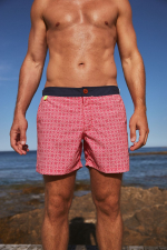 Man wearing a swimsuit with buttuned belt Air Red Sintra